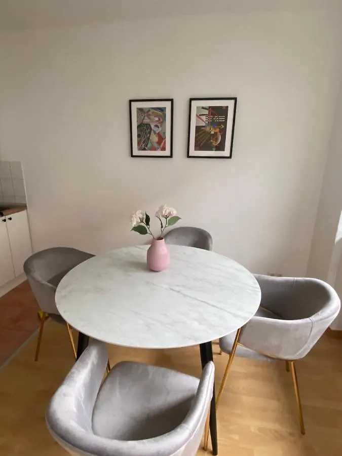 Apartment Ostertor, Schoenes 2-Zimmer-Appartment, Naehe Klinikum, Balkon, Citynah Gelegen Bremen